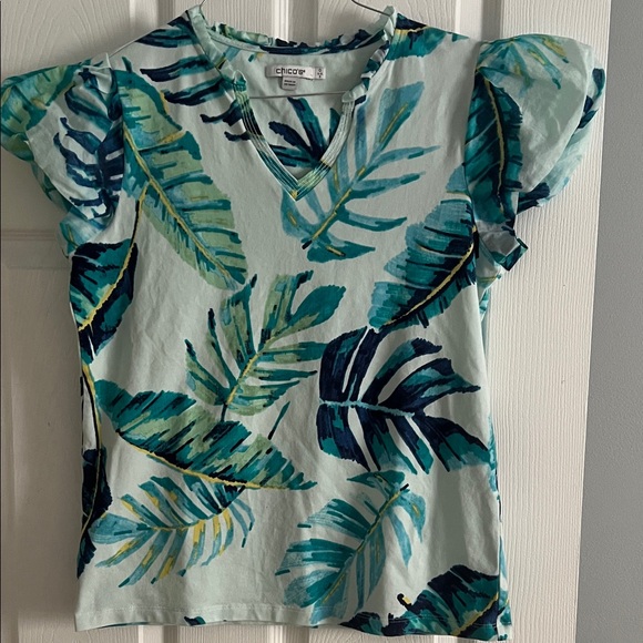 Chico's Tops - Chico's Aqua Tropical Leaf Pattern Short-Sleeve Blouse - size Small (Chico’s 0)